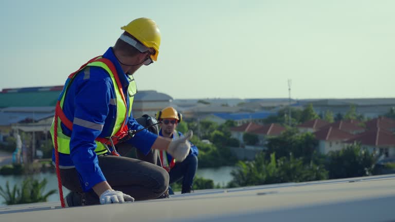 Best Emergency Roof Repair Services  in Jennings, MO